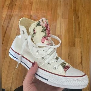 Custom Floral Converse